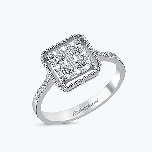 0.22 Karat Pırlanta Baget Yüzük