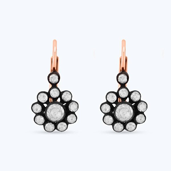 2.68 Karat Elmas Çiçek Küpe