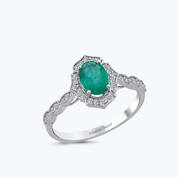 0.97 Karat Pırlanta Zümrüt Oval Yüzük