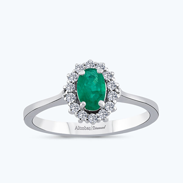 0.66 Karat Pırlanta Zümrüt Oval Yüzük