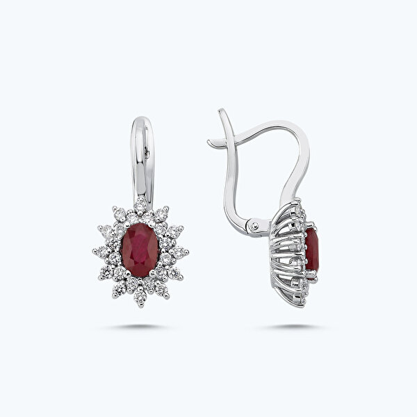 1.77 Karat Pırlanta Yakut Oval Küpe