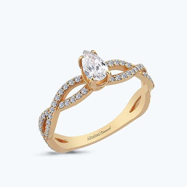 0.65 Karat Pırlanta Tektaş Damla Yüzük