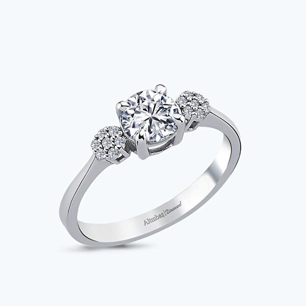 0.78 Karat Pırlanta Tektaş Yüzük