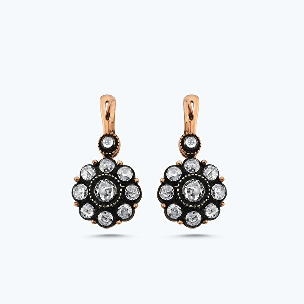 1.82 Karat Elmas Çiçek Küpe