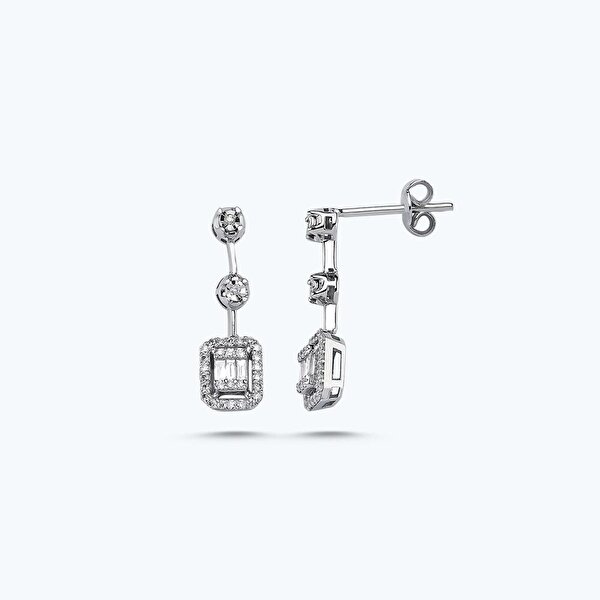 0.31 Karat Pırlanta Baget Küpe