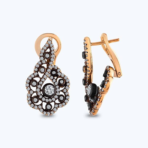 1.08 Karat Elmas Çiçek Küpe