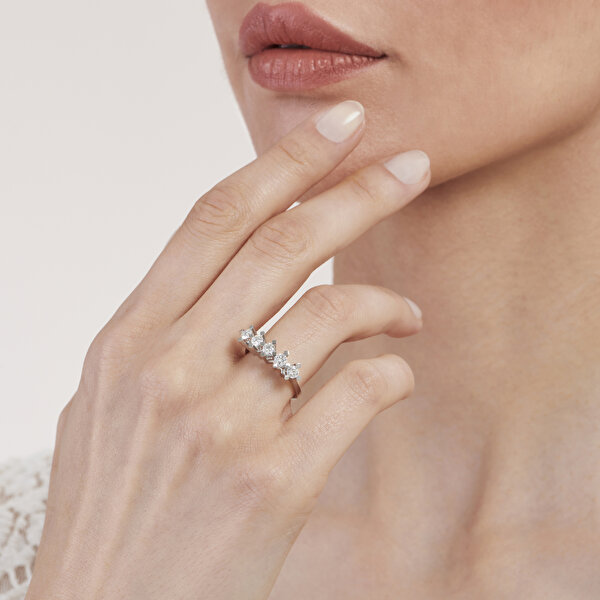 0.41 Karat Pırlanta Beştaş Yüzük