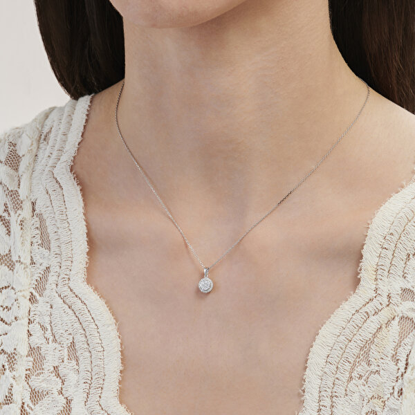 0.18 Karat Pırlanta Bouquet Kolye