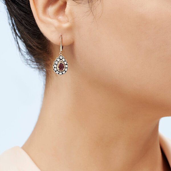 0.32 Karat Elmas Yakut Damla Küpe