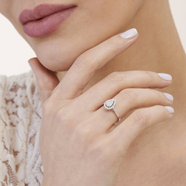 0.21 Karat Pırlanta Damla Bouquet Yüzük