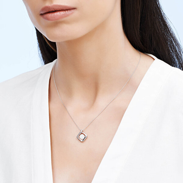 0.01 Karat Pırlanta Kolye