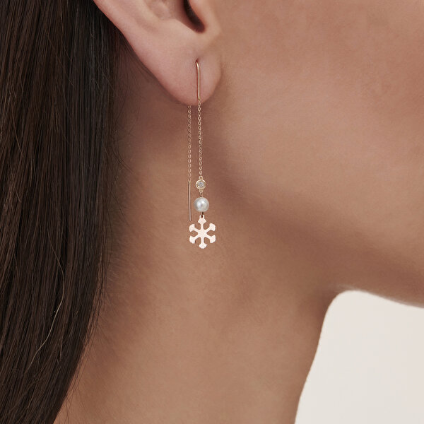 0.04 Karat Pırlanta İncili Kar Tanesi Küpe