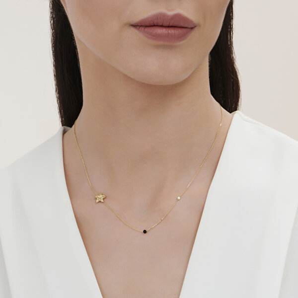 0.02 Karat Pırlanta Spinel Taşlı Çiçek Kolye