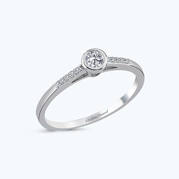 Pırlanta Tektaş Yüzük