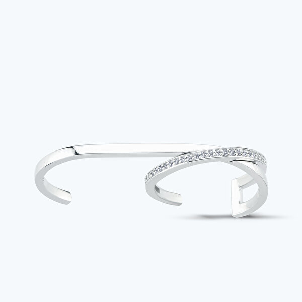 0.11 Karat Pırlanta Sıra Taşlı Yüzük