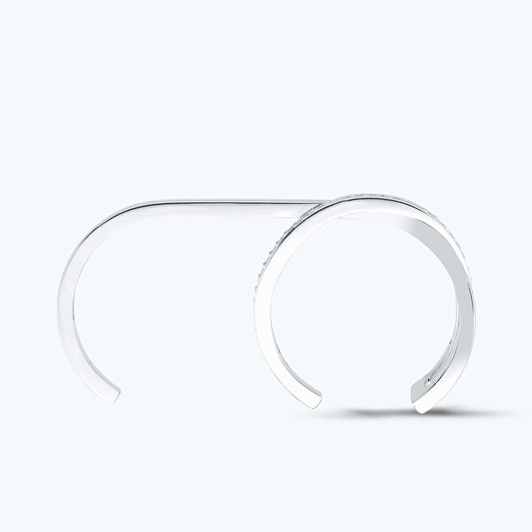 0.11 Karat Pırlanta Sıra Taşlı Yüzük