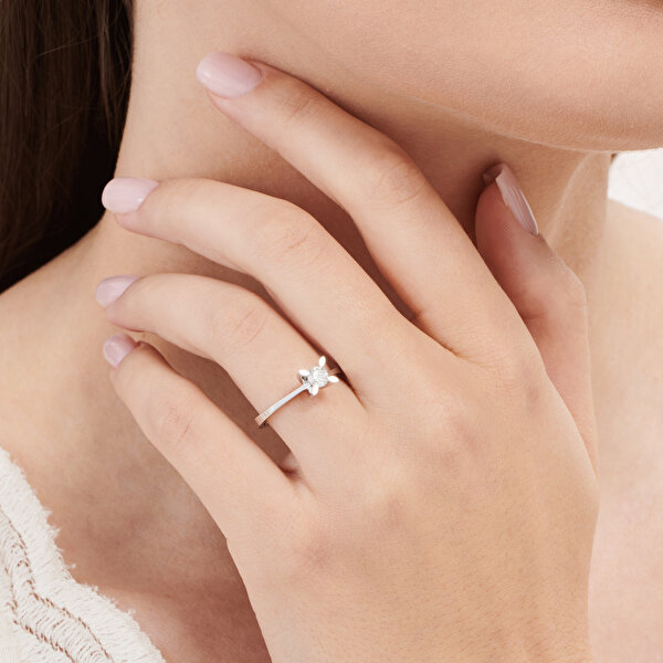 Pırlanta Tektaş Yüzük