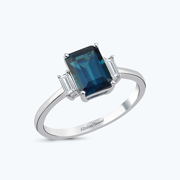 2.07 Karat Pırlanta Emerald Topaz Yüzük