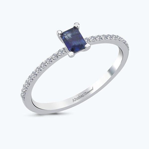 0.42 Karat Pırlanta Safir Emerald Kesim Yüzük