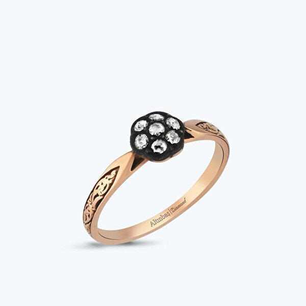 0.13 Karat Elmas Çiçek Yüzük