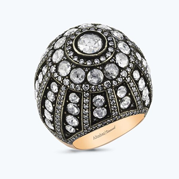 7.79 Karat Elmas Yüzük