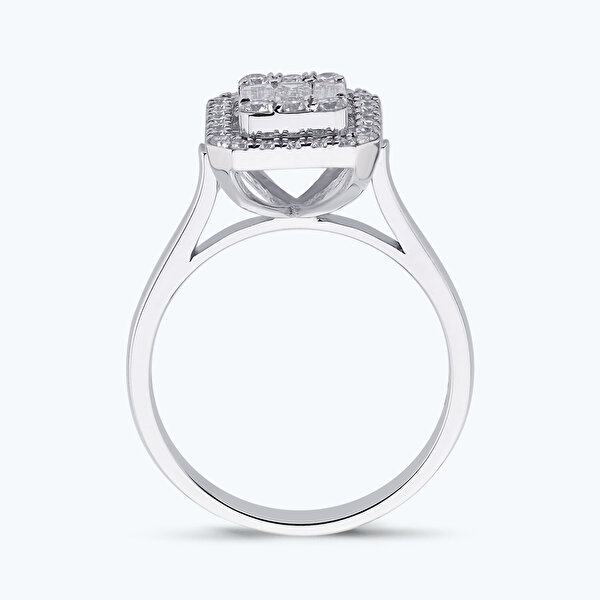 0.77 Karat Pırlanta Baget Yüzük