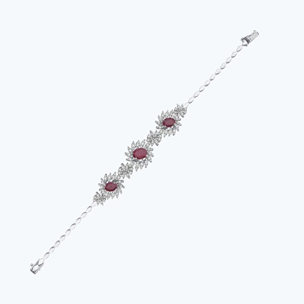 1.93 Karat Pırlanta Yakut Oval Çiçek Bileklik