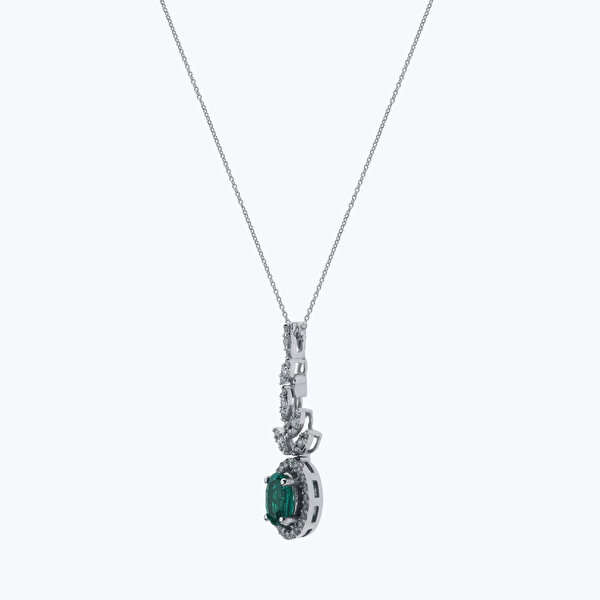 1.06 Karat Pırlanta Zümrüt Oval Kolye