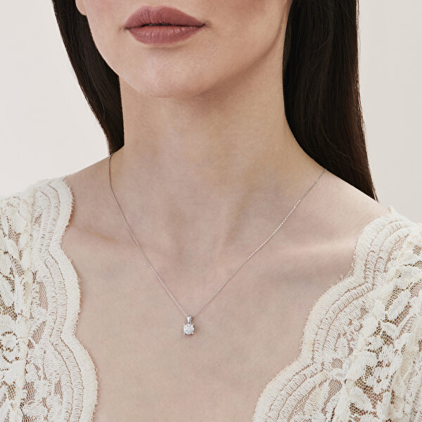 0.33 Karat Pırlanta Bouquet Tektaş Kolye