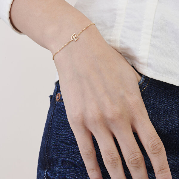 Altın E Harfi Bileklik