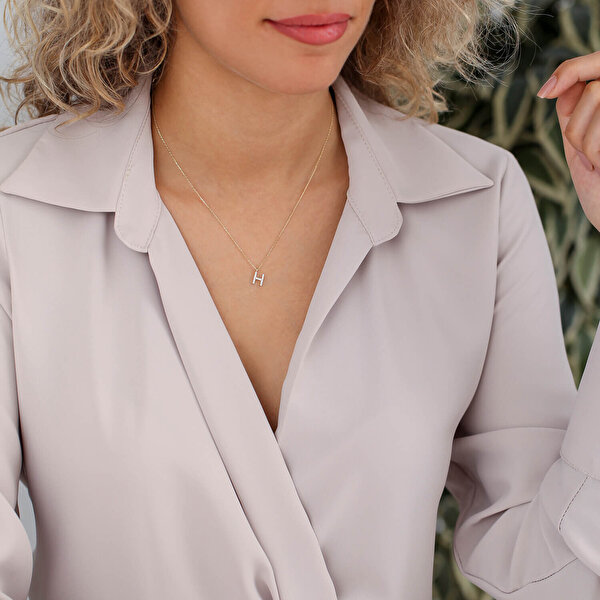 Altın H Harfi Kolye