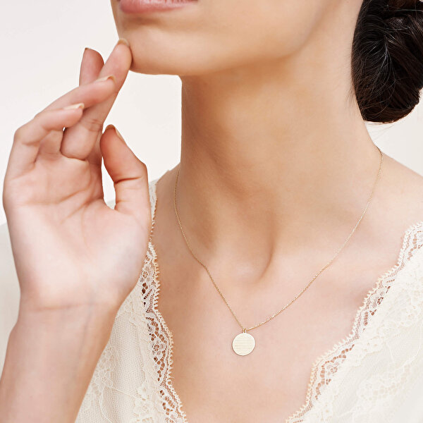 Altın Cennet Annelerin Ayakları Altındadır Kolye