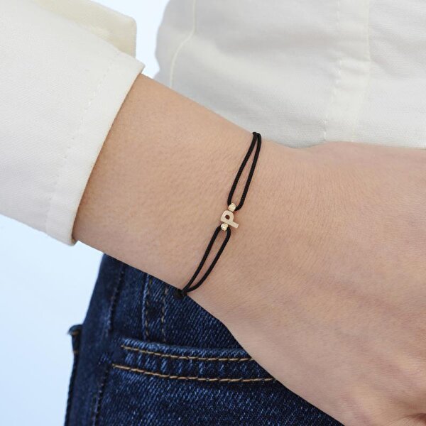 Altın İpli P Harfi Bileklik