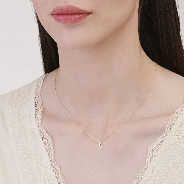 Altın S Harfi Kolye