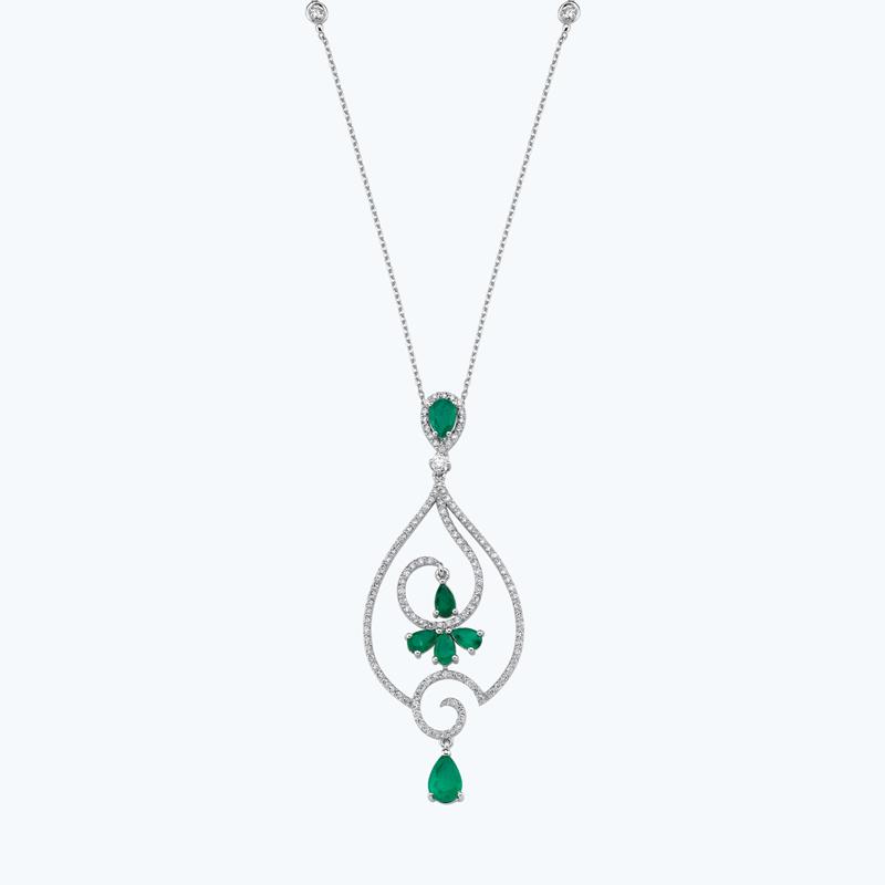 0.85 Carat Emerald Diamond Necklace