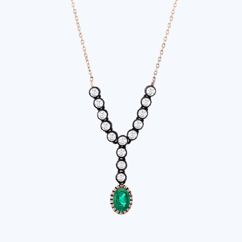 0.47 Carat Emerald Diamond Necklace