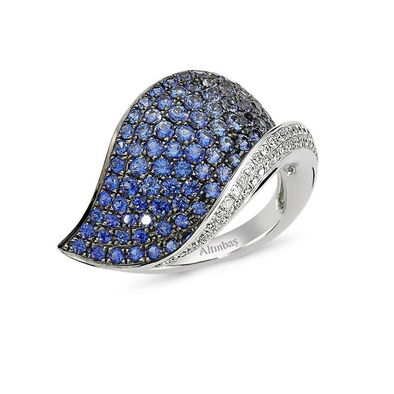 0.21 Carat Sapphire Diamond Ring