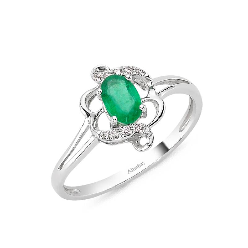 0.03 Carat Emerald Diamond Ring