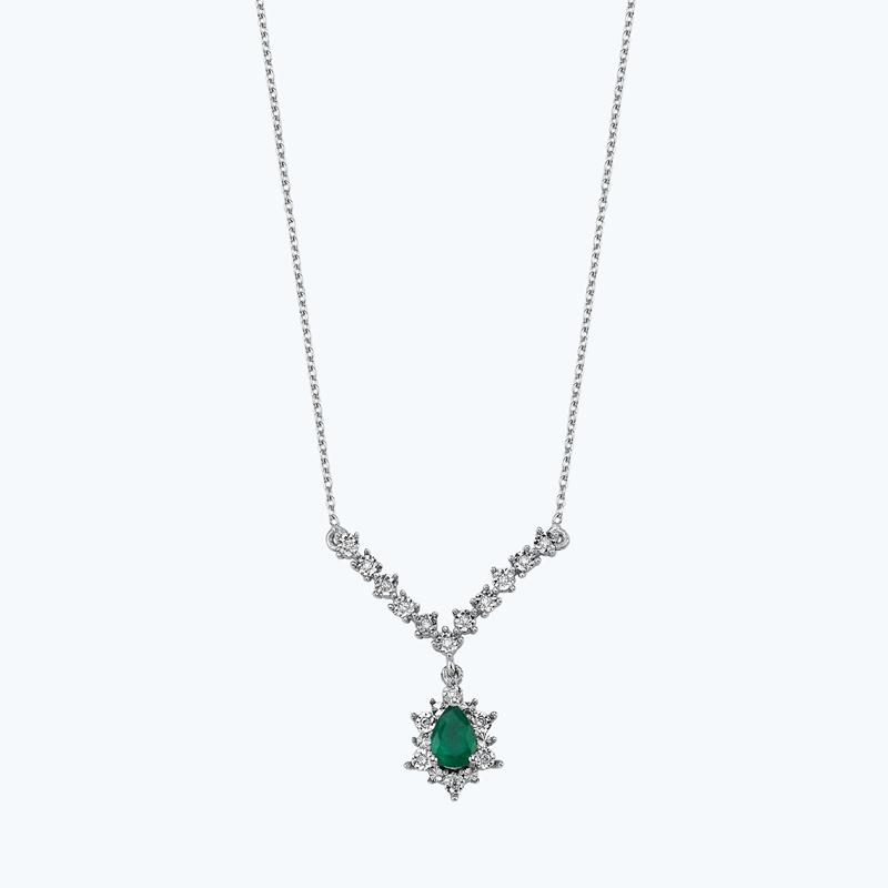 0.06 Carat Emerald Diamond Necklace