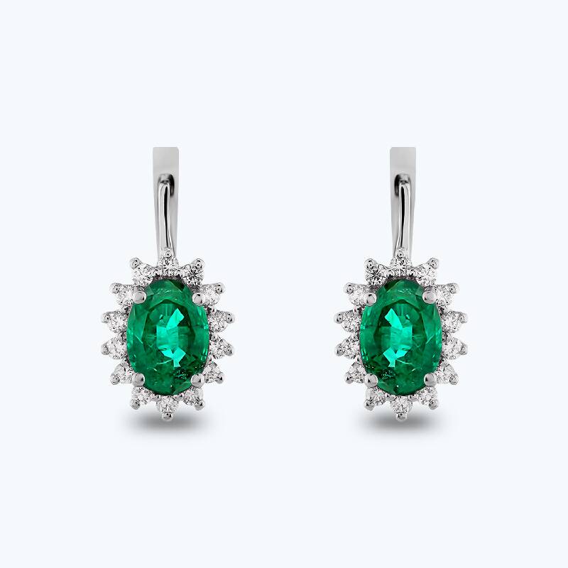 0.27 Carat Emerald Diamond Earrings