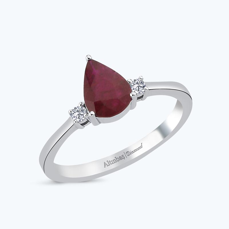 0.06 Carat Ruby Diamond Ring