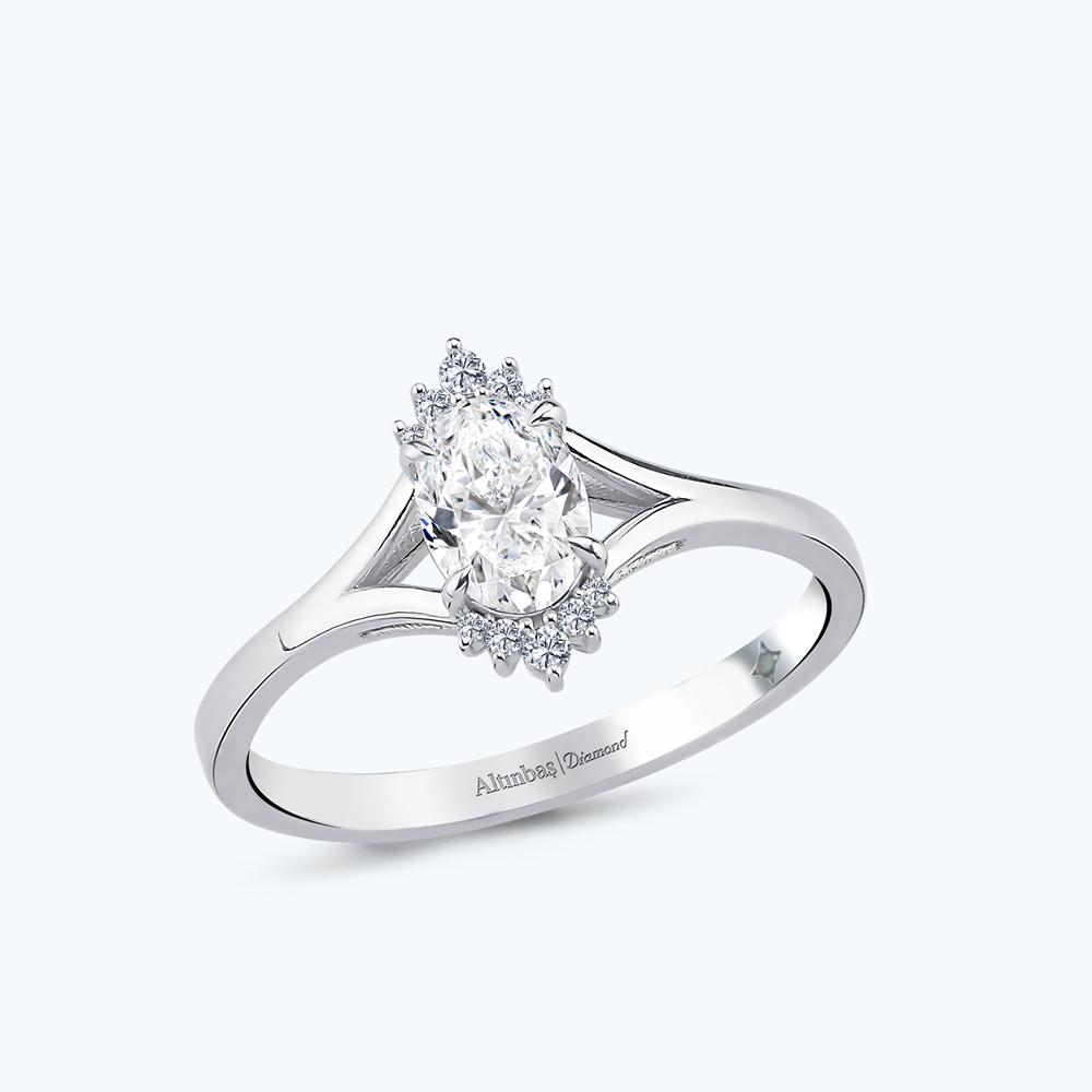 0.44 Karat Pırlanta Oval Tektaş Yüzük