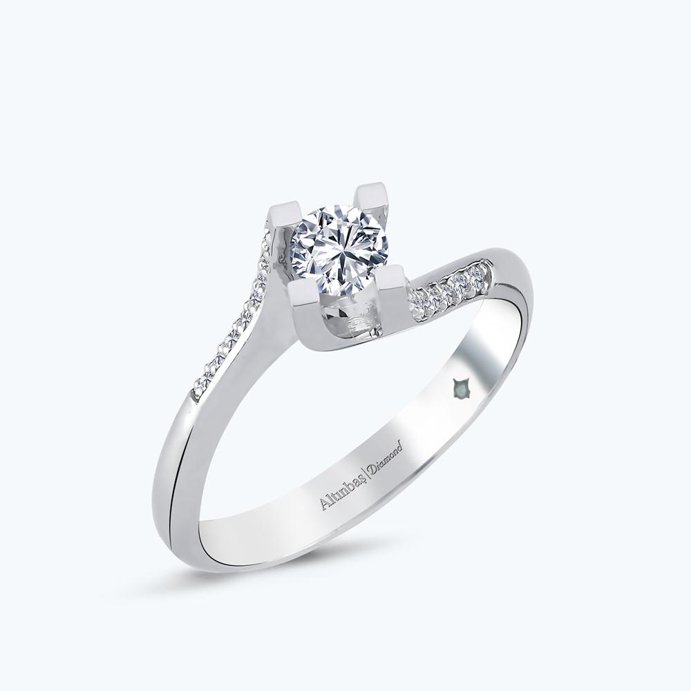 0.26 Karat Pırlanta Tektaş Yüzük